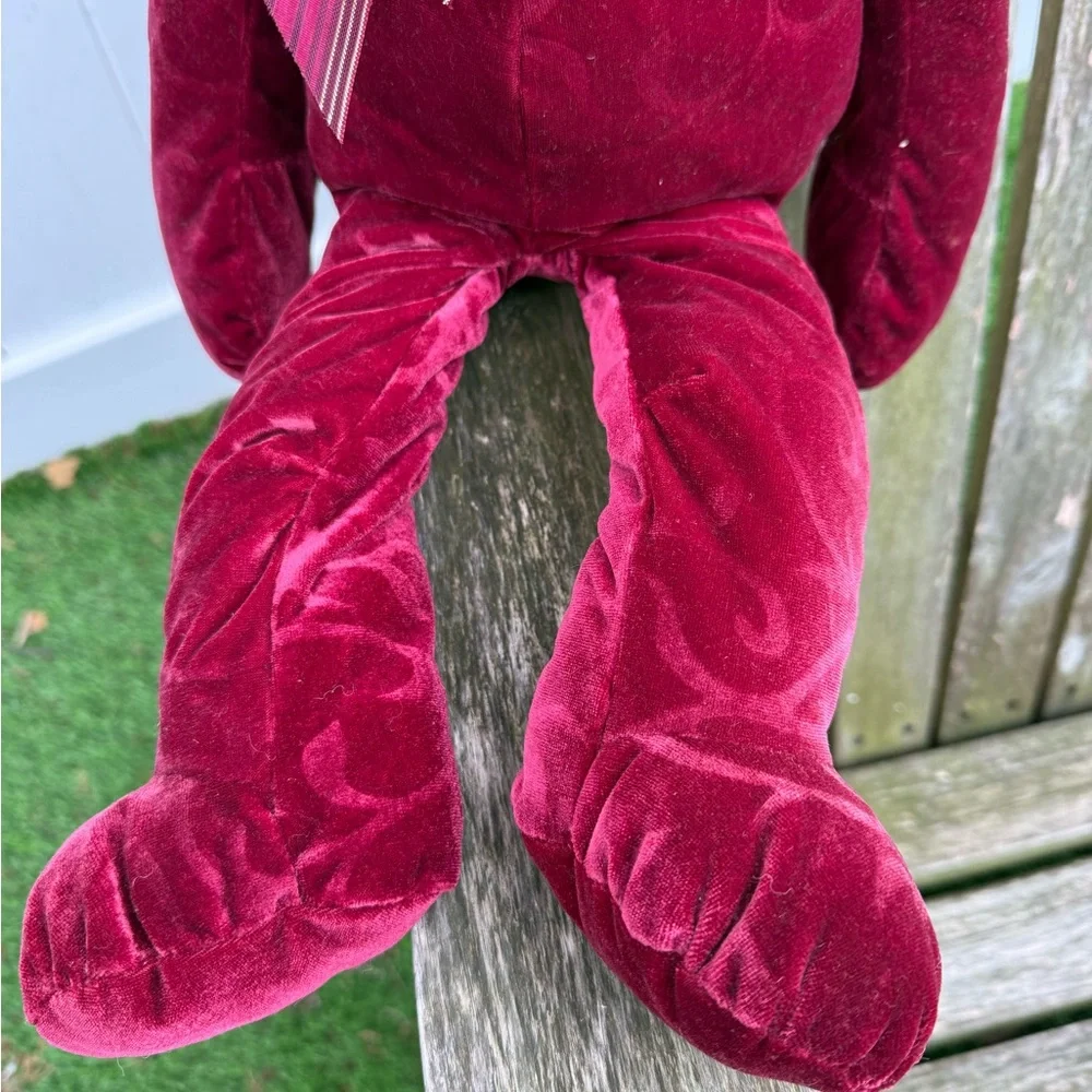 Dakin Stuffed Plush Red Embossed Velvet Velour Teddy Bear Swirl Heart‎ NWT H